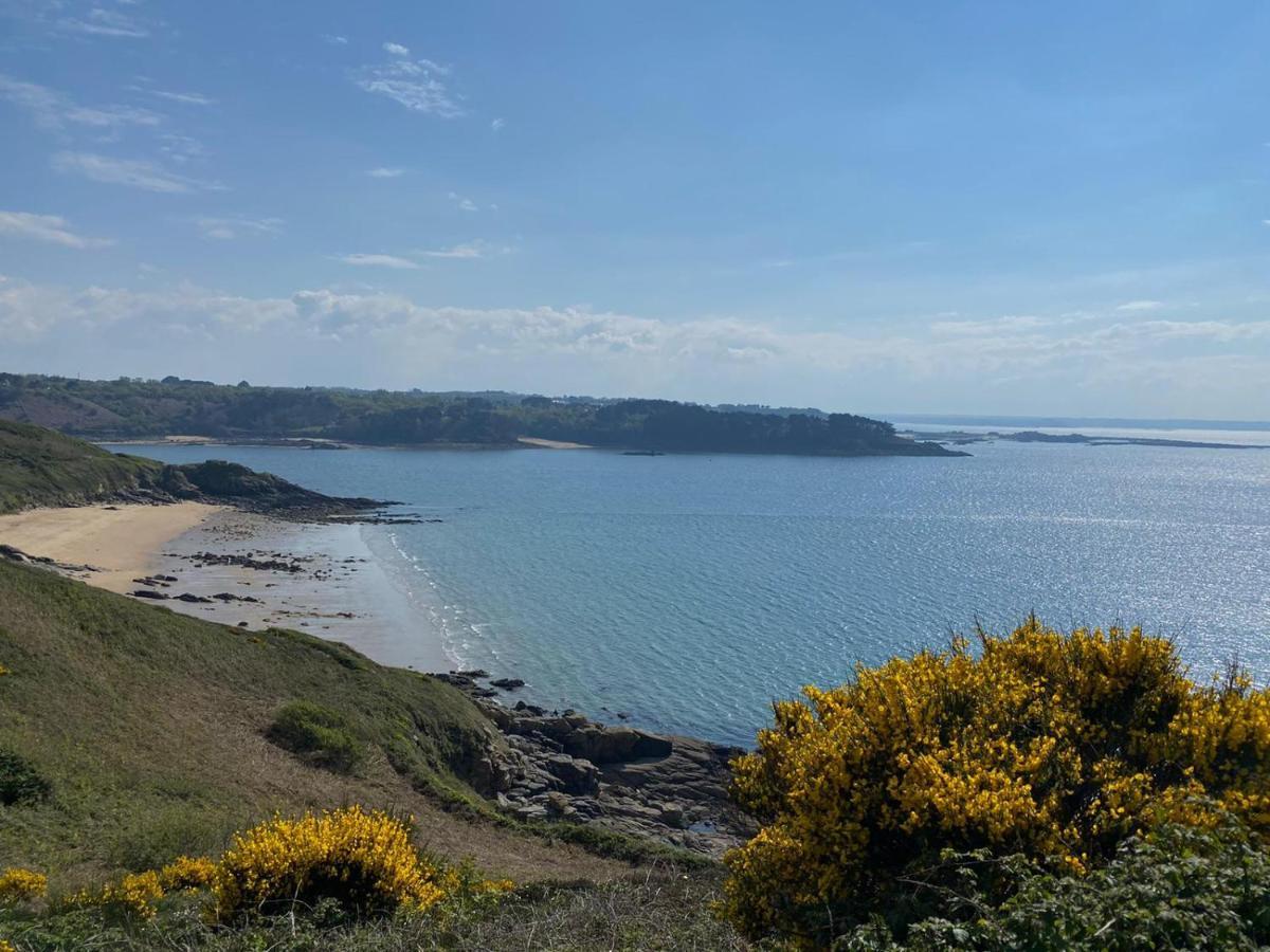 Les Lodges De Beg Leguer - Cote De Granit Rose ラニオン エクステリア 写真